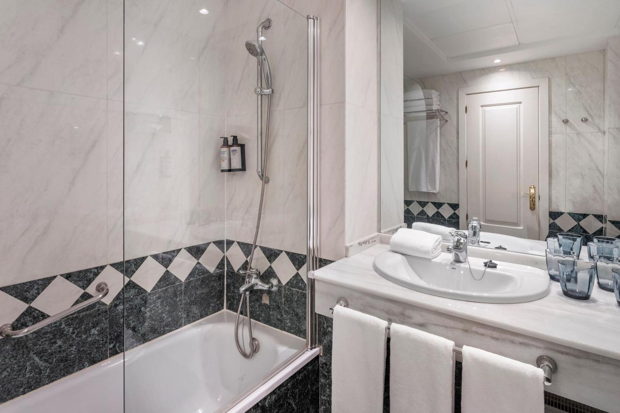 Habitación Familiar (2 adultos y 2 niños)
